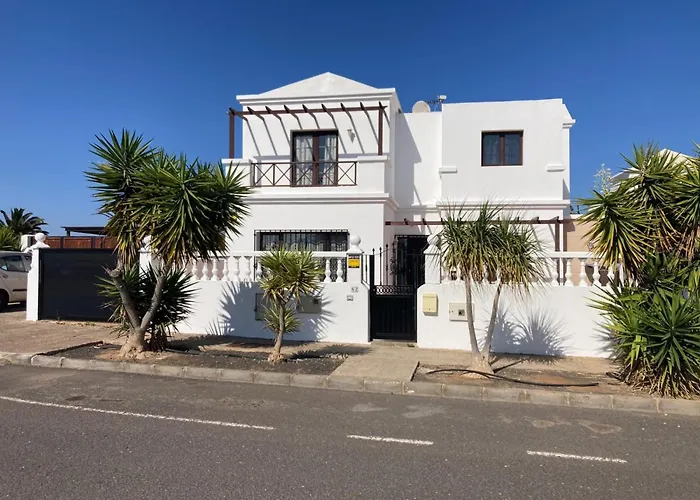 Casa Kari Amapola - Luxury In Matagorda Puerto del Carmen (Lanzarote)